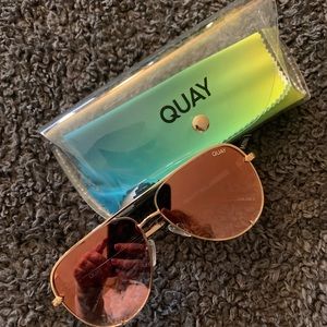 Quay mini high key pink sunglasses - brand new